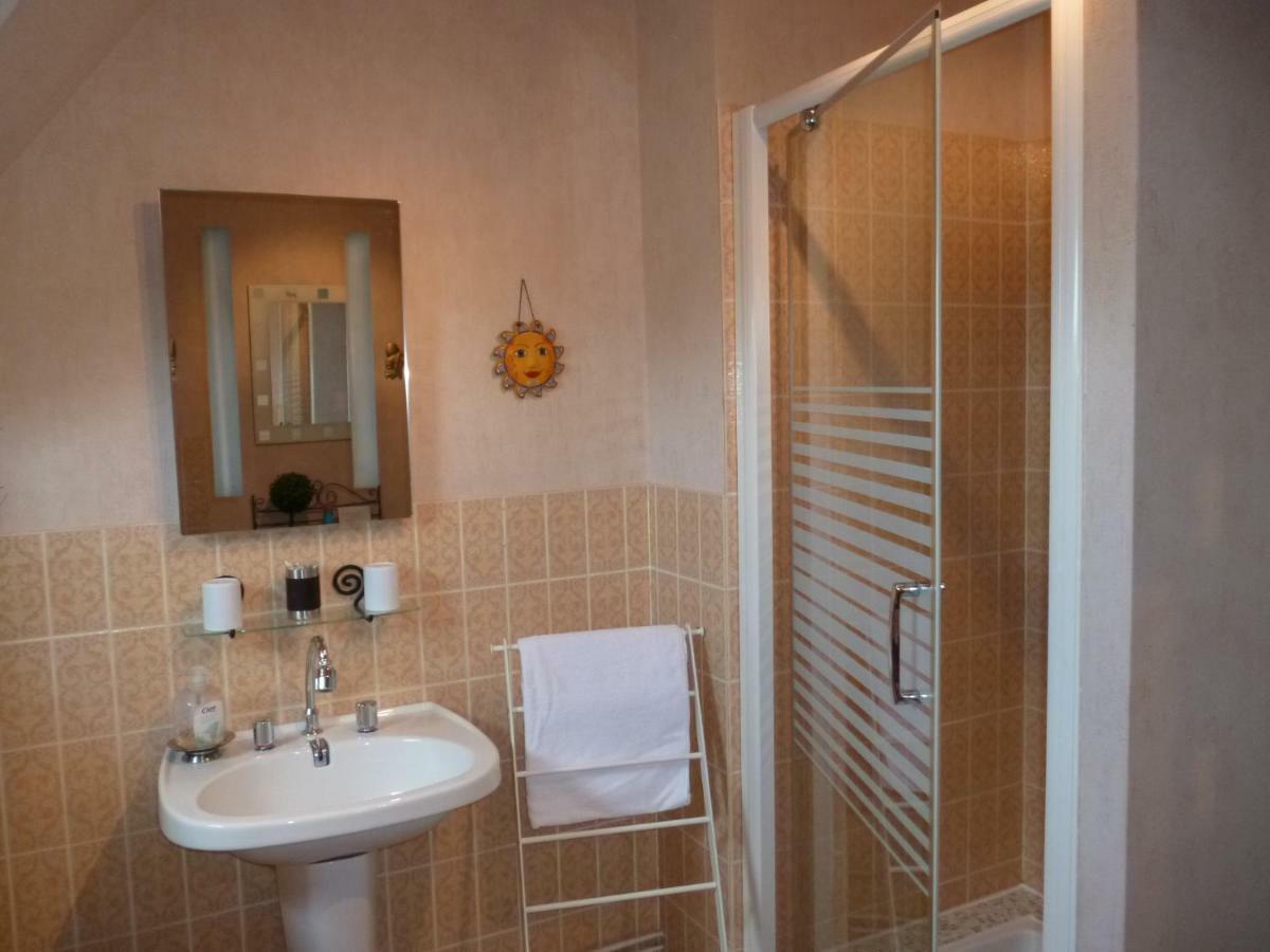 La Grainvillaise Grainville-Sur-Odon Екстер'єр фото
